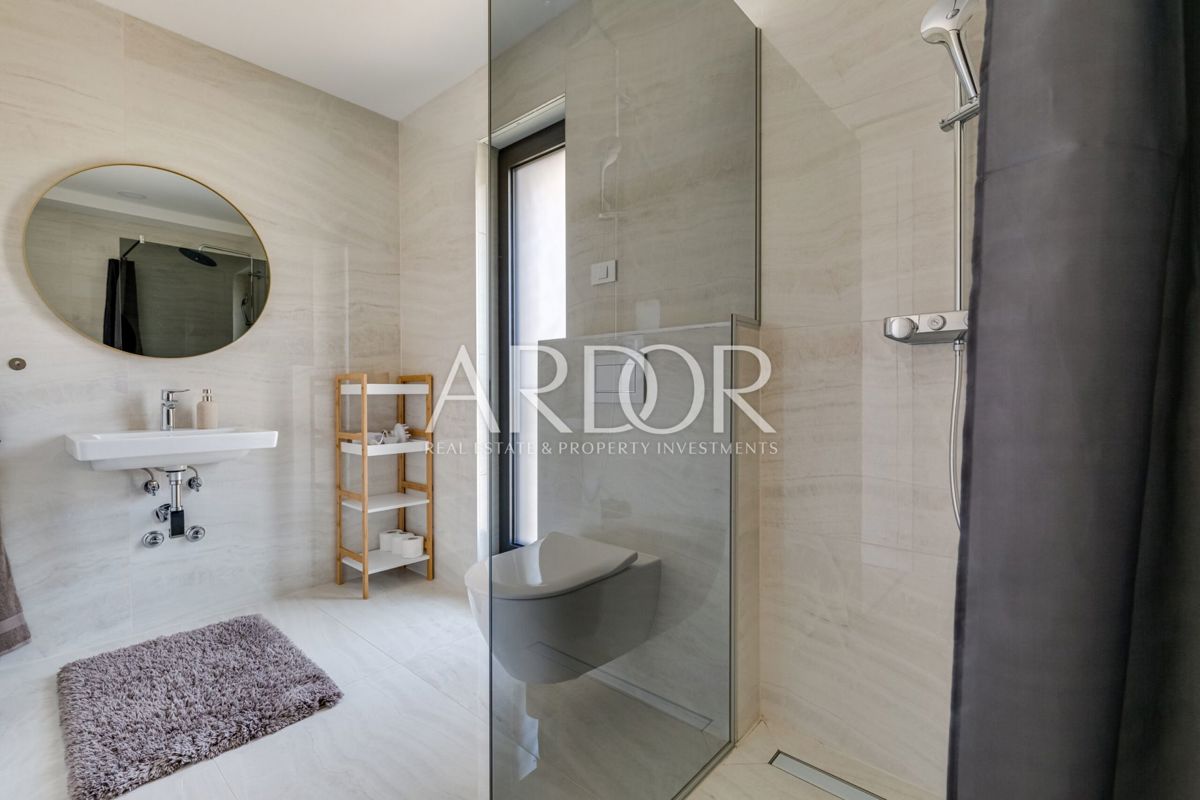 Appartamento Kožino, Zadar - Okolica, 299m2