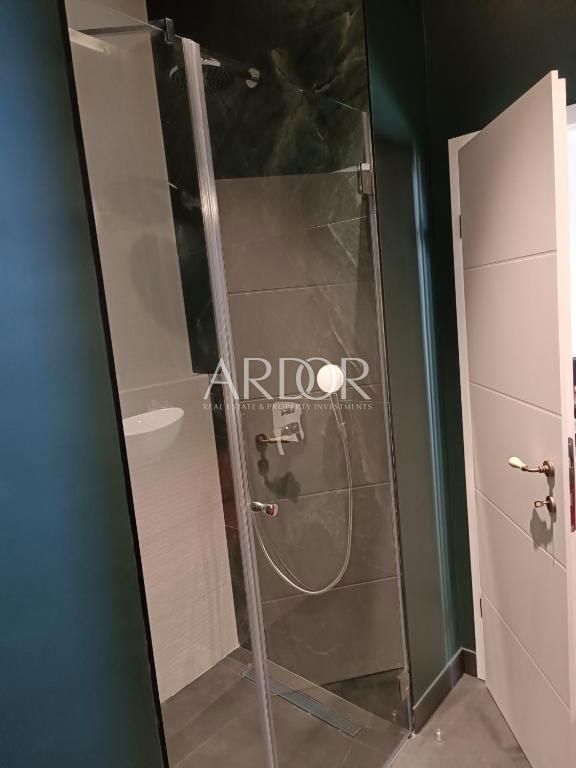 Appartamento Sušak, Rijeka, 85m2