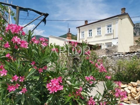Casa Grižane-Belgrad, Vinodolska Općina, 220m2
