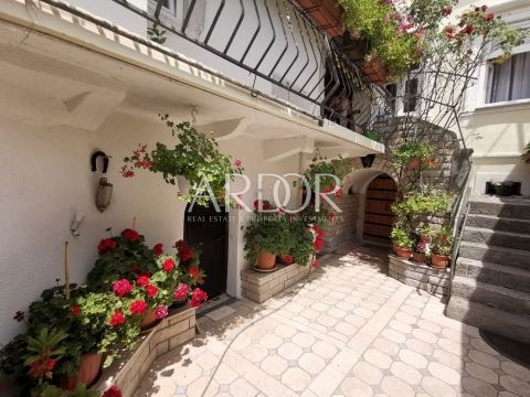 Casa Grižane-Belgrad, Vinodolska Općina, 220m2