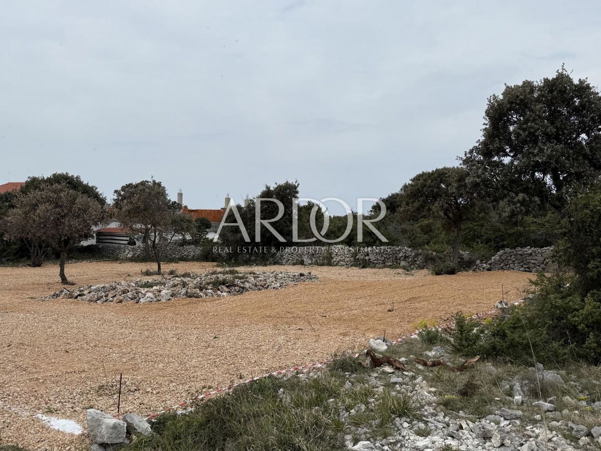 Terreno Mandre, Kolan, 693m2