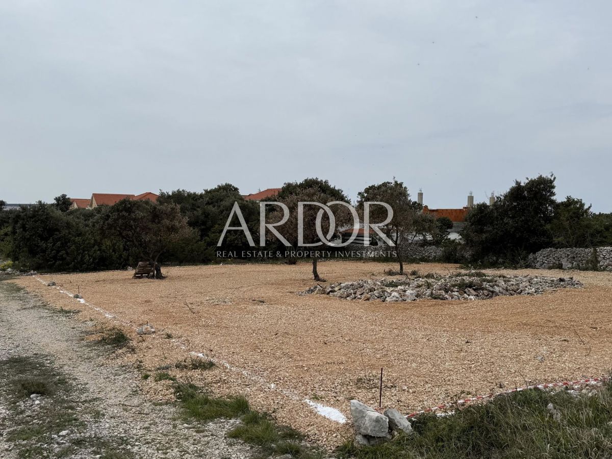 Terreno Mandre, Kolan, 693m2