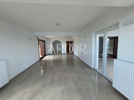 Appartamento Opatija - Centar, Opatija, 126m2