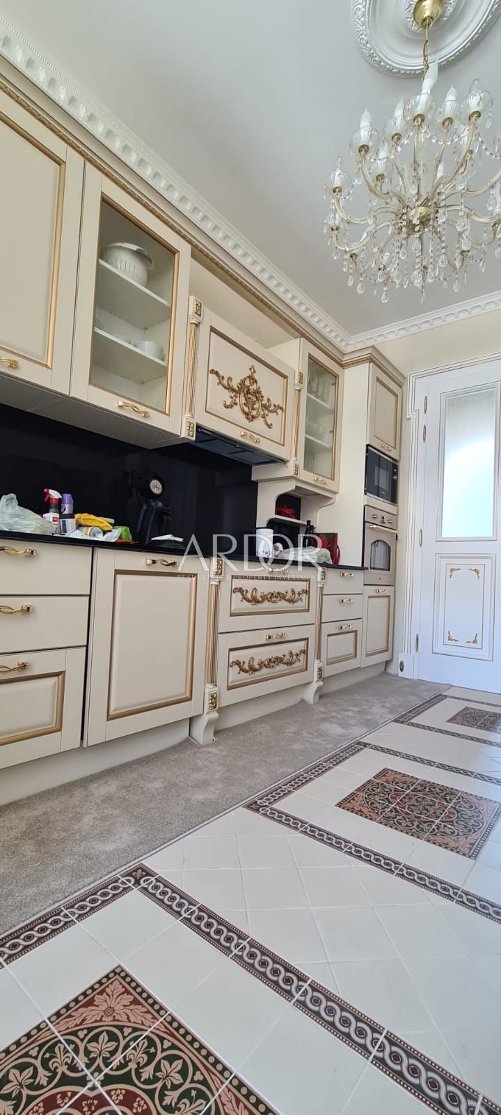 Appartamento Centar, Rijeka, 107m2