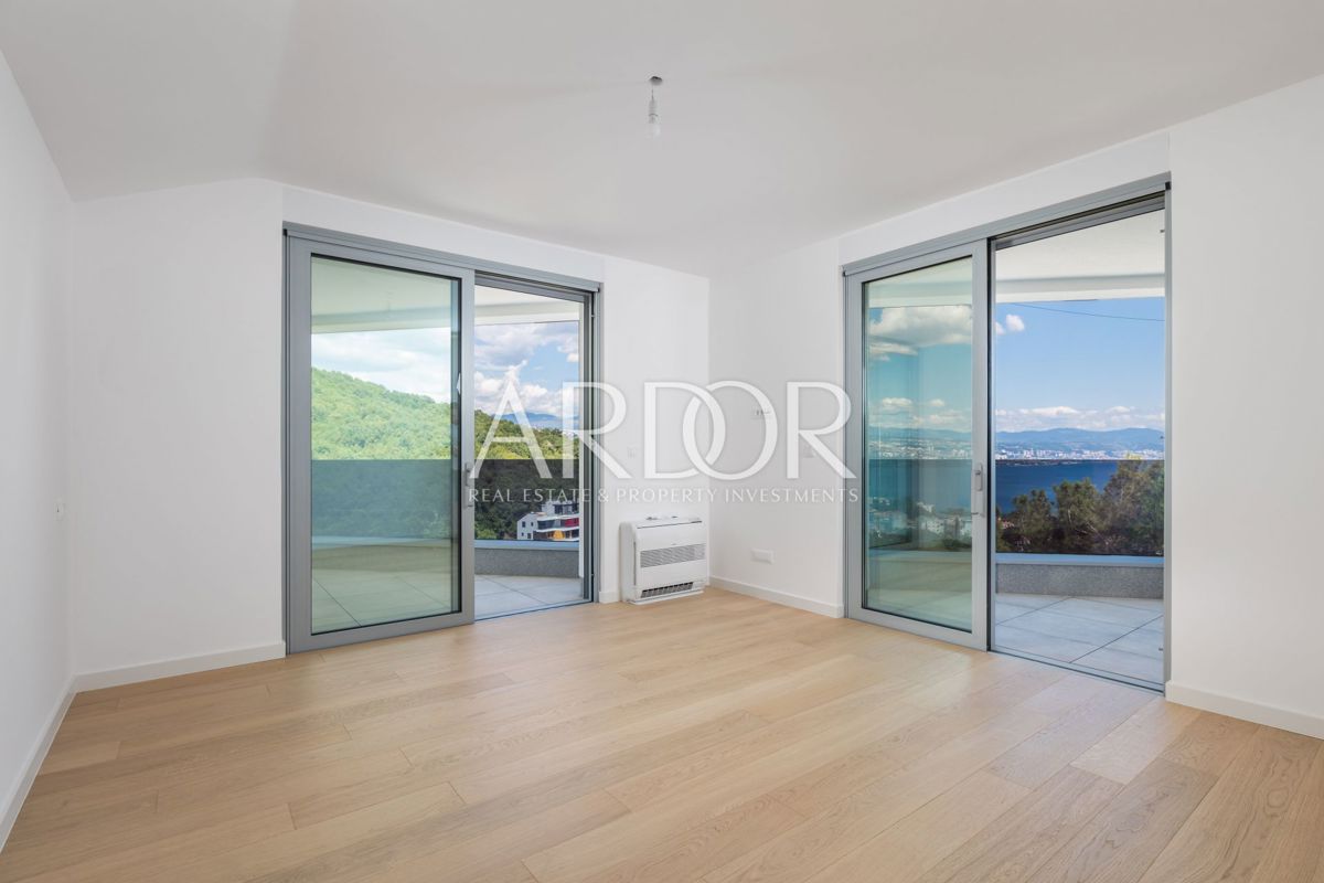 Appartamento Opatija - Centar, Opatija, 261m2