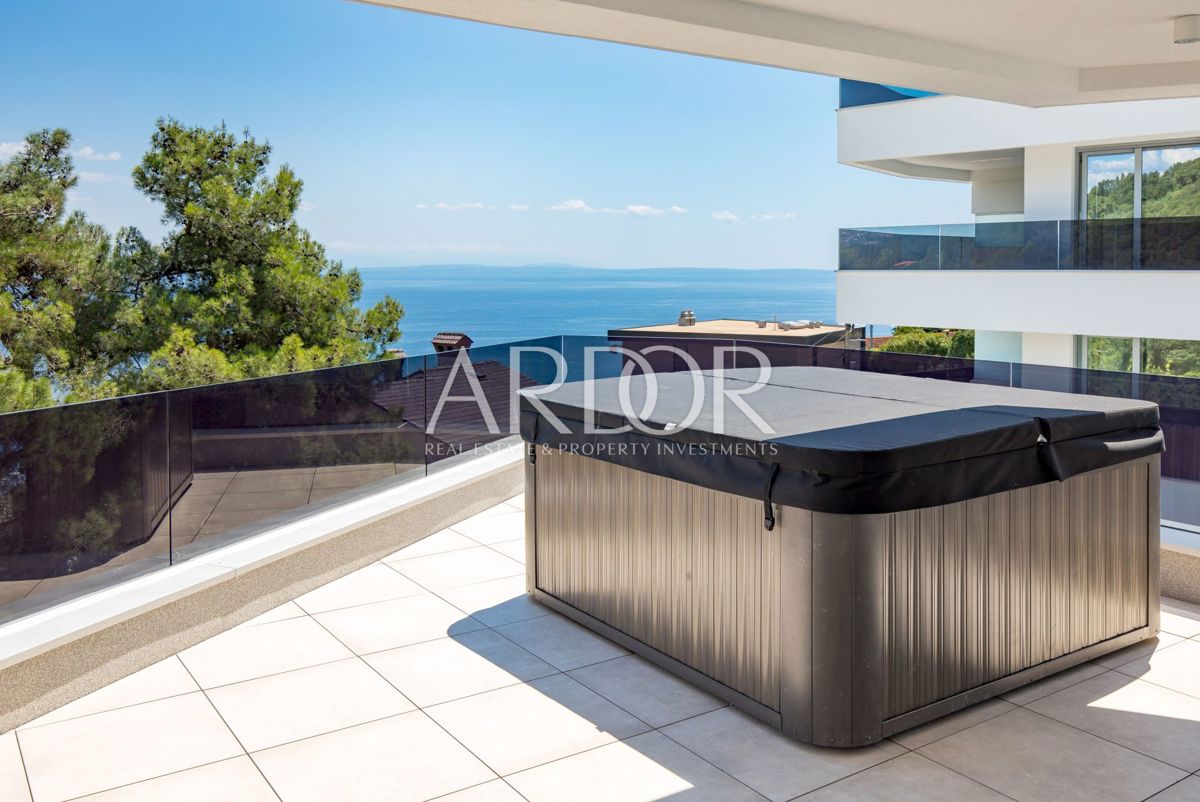 Appartamento Opatija - Centar, Opatija, 261m2