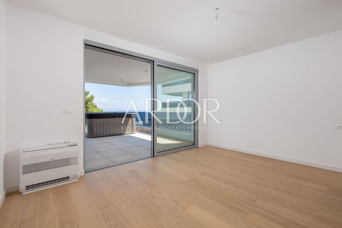 Appartamento Opatija - Centar, Opatija, 261m2