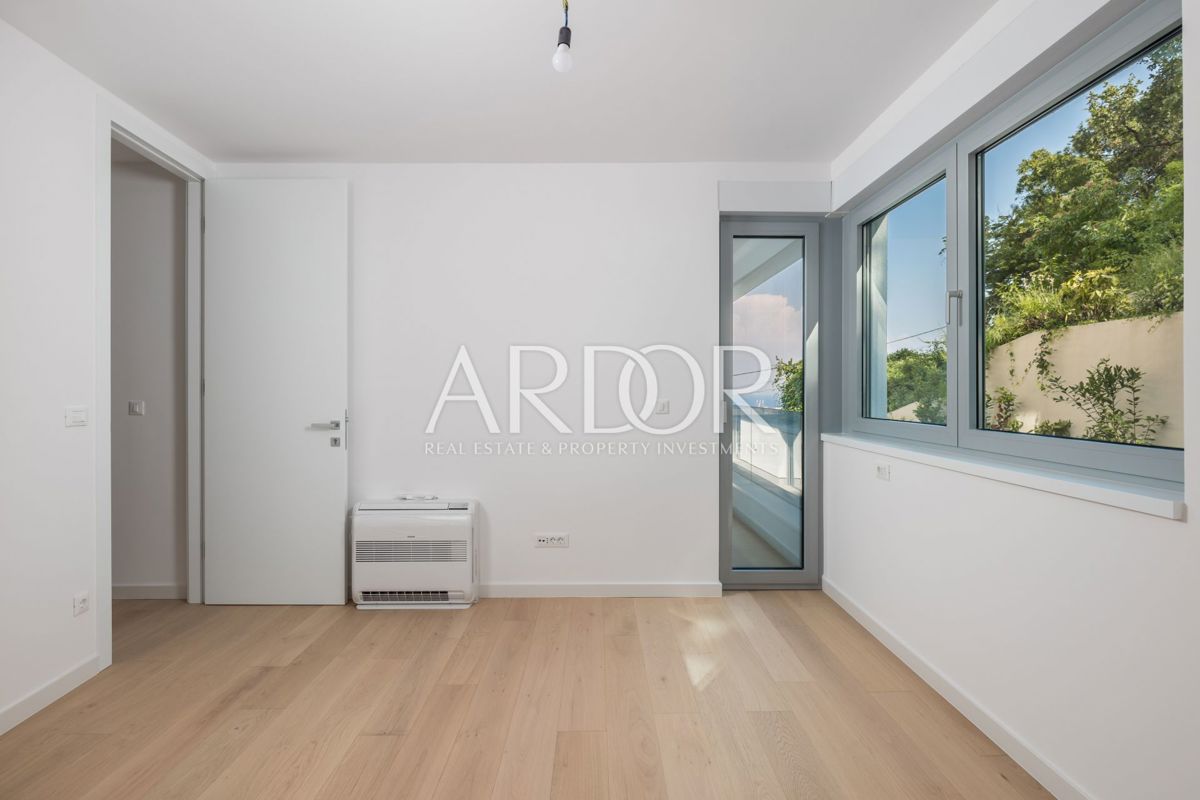 Appartamento Opatija - Centar, Opatija, 545m2