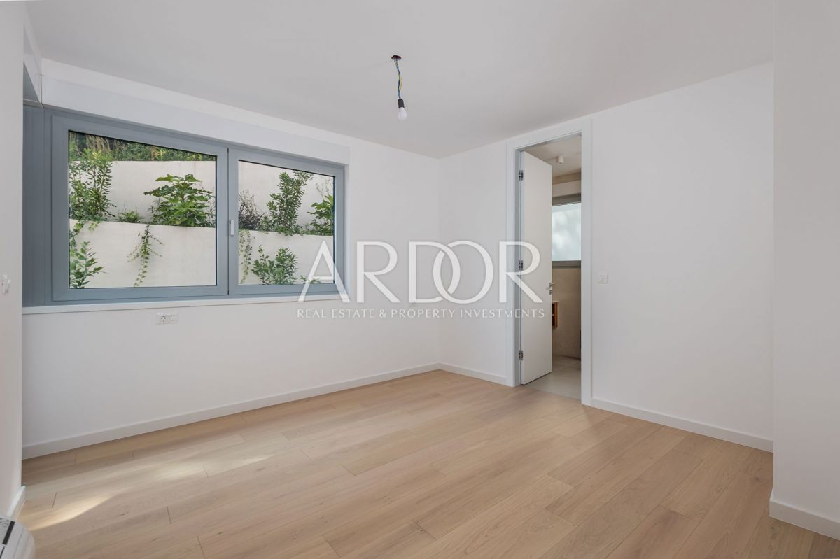 Appartamento Opatija - Centar, Opatija, 545m2