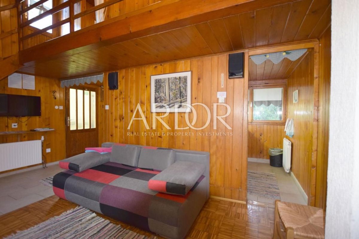 Casa Hajdine, Vrbovsko, 75m2
