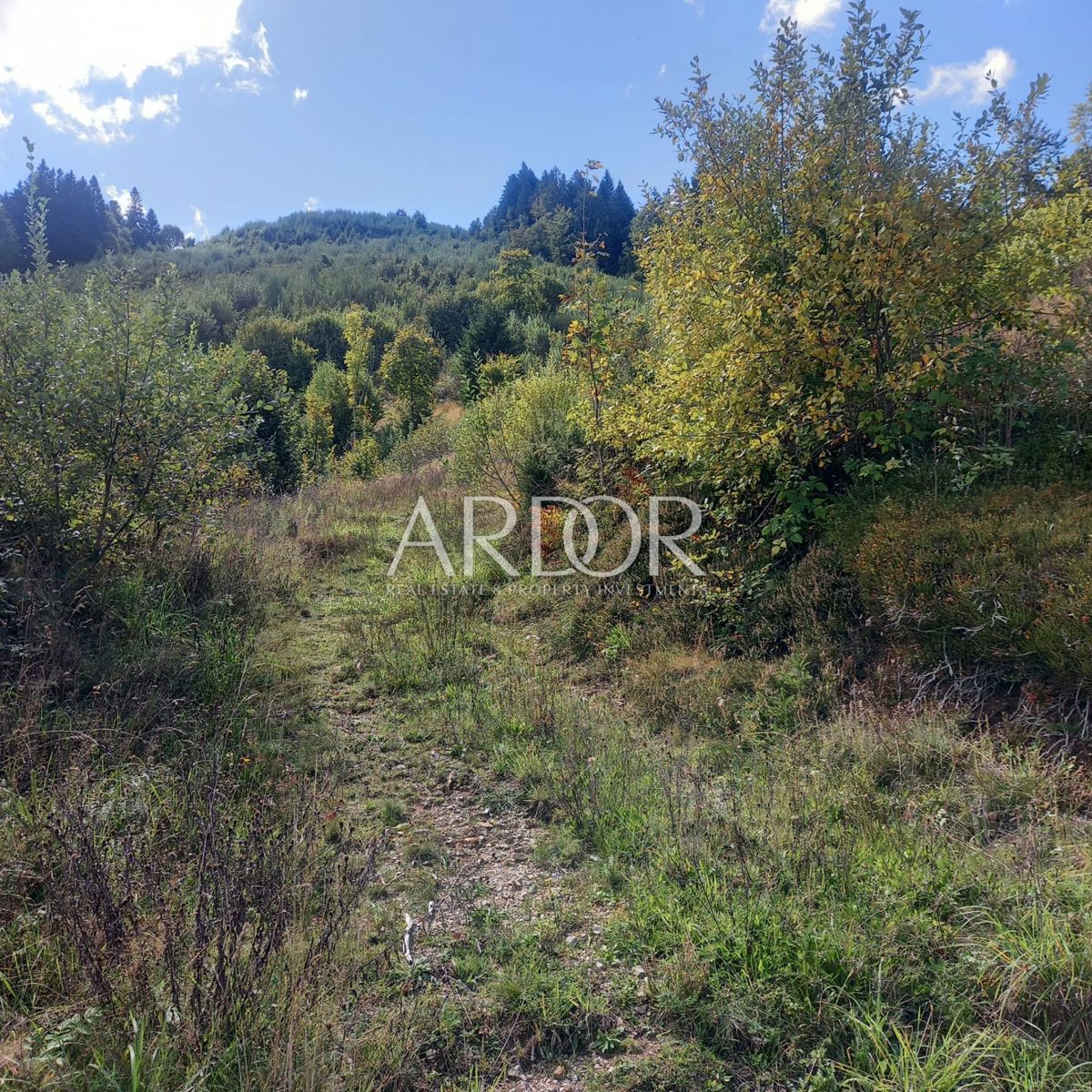 Terreno Sunger, Mrkopalj, 670m2