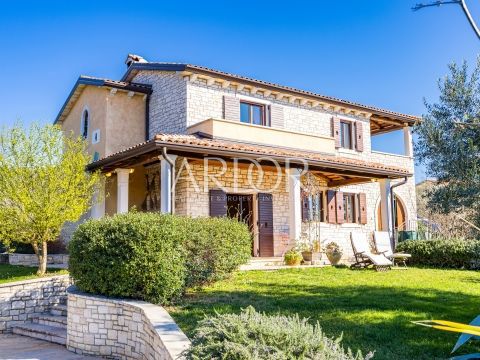 Casa Brtonigla, 202m2