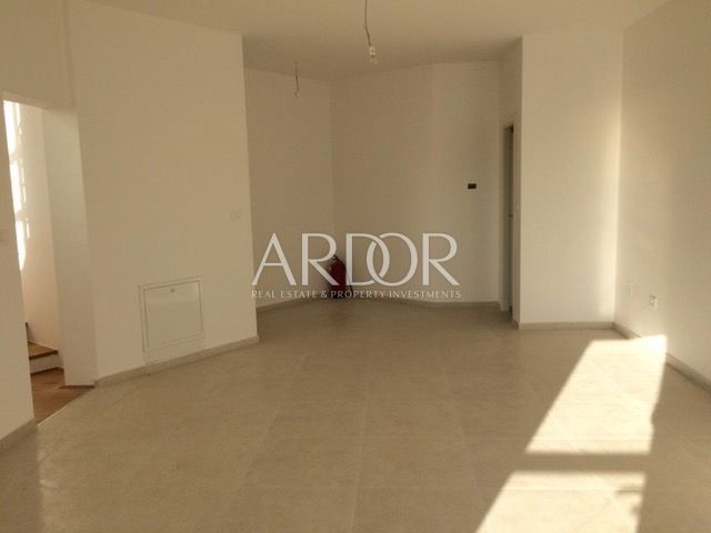 Commerciale Rešetari, Kastav, 113m2