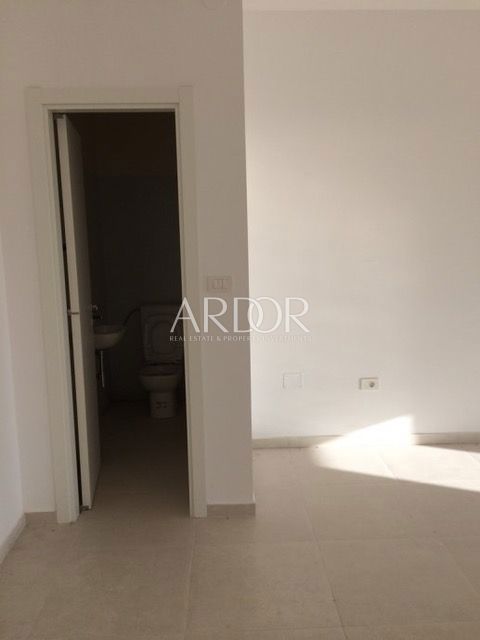 Commerciale Rešetari, Kastav, 113m2