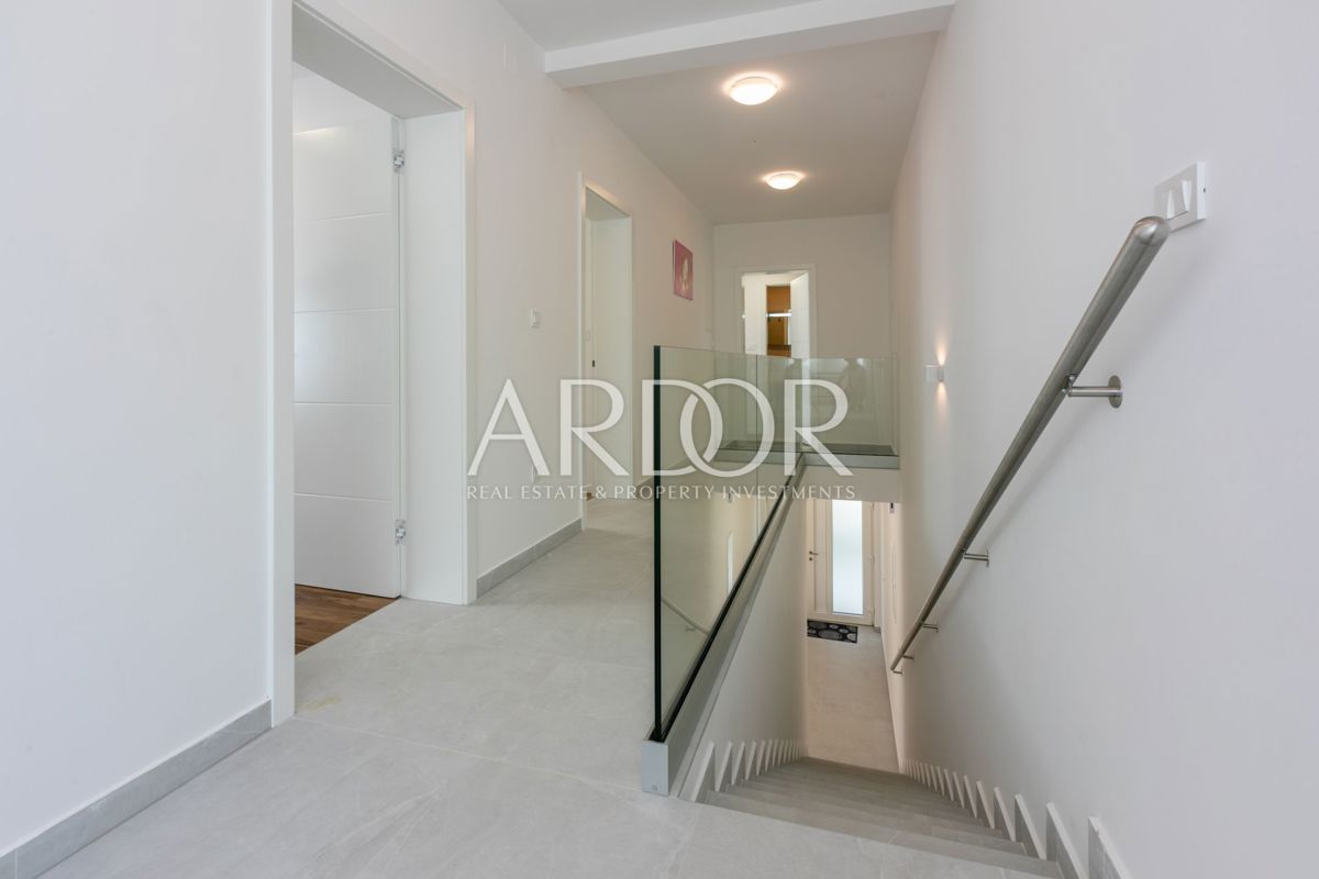 Casa Grižane-Belgrad, Vinodolska Općina, 148m2