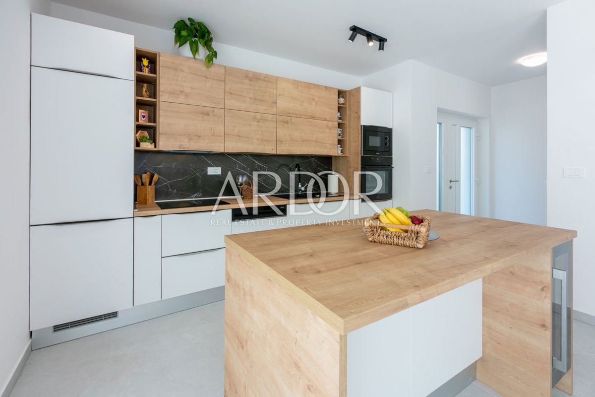 Casa Grižane-Belgrad, Vinodolska Općina, 148m2