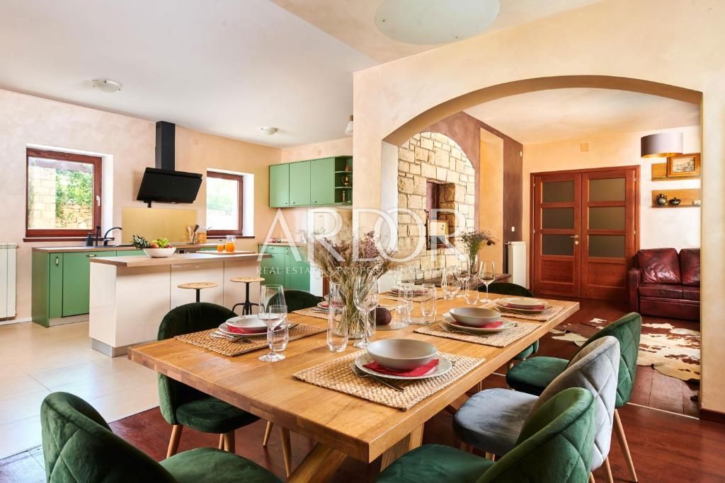 Casa Buje, 220m2