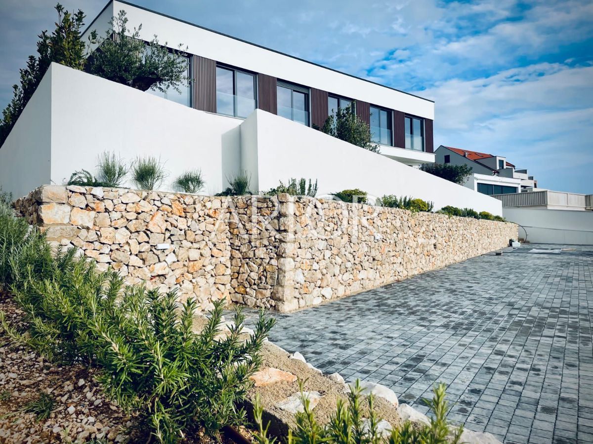 Casa Mandre, Kolan, 390m2
