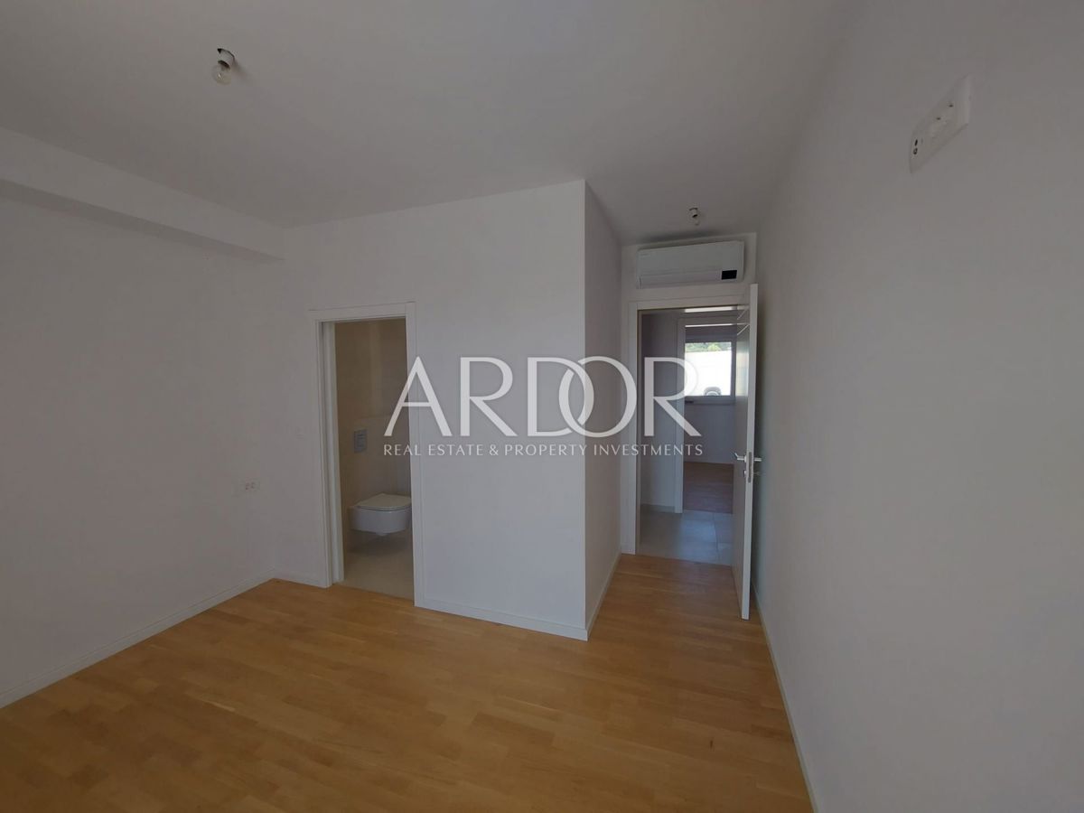 Appartamento Gajac, Novalja, 309m2