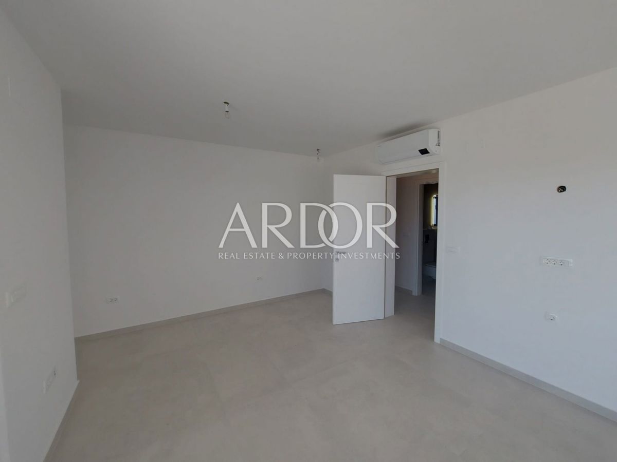 Appartamento Gajac, Novalja, 309m2