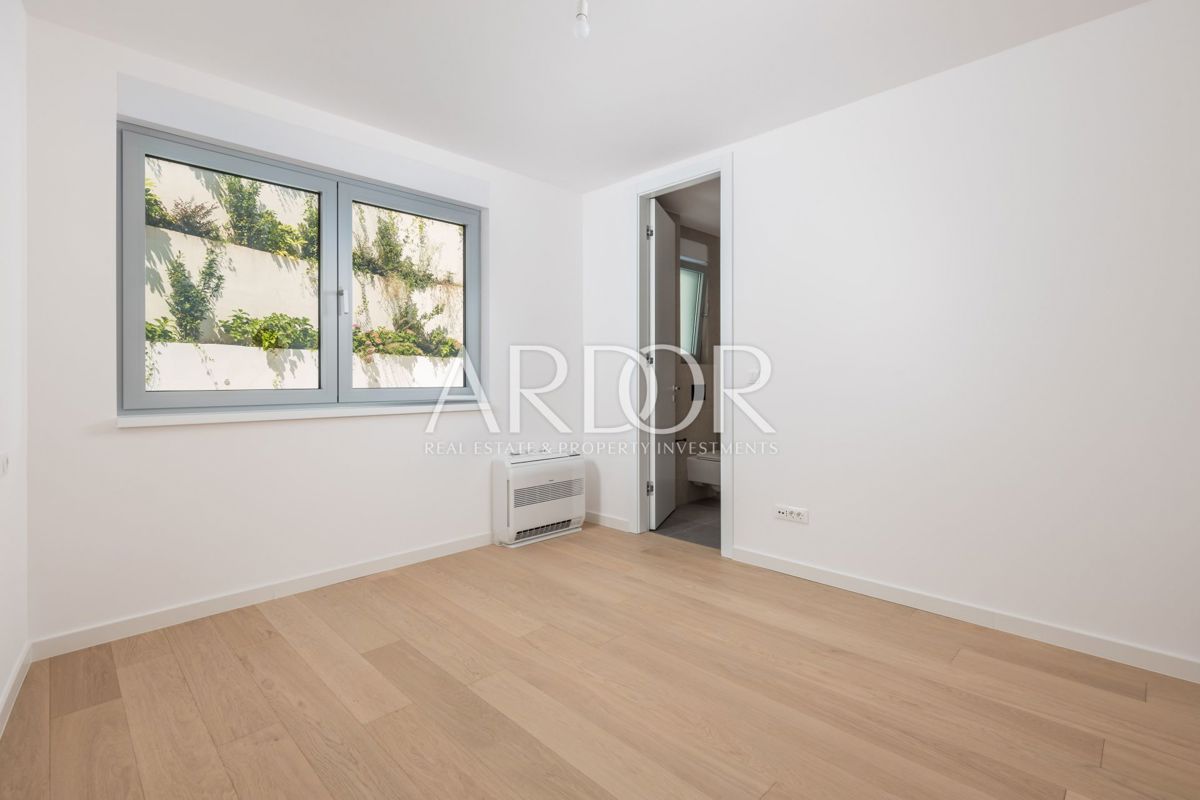 Appartamento Opatija - Centar, Opatija, 545m2