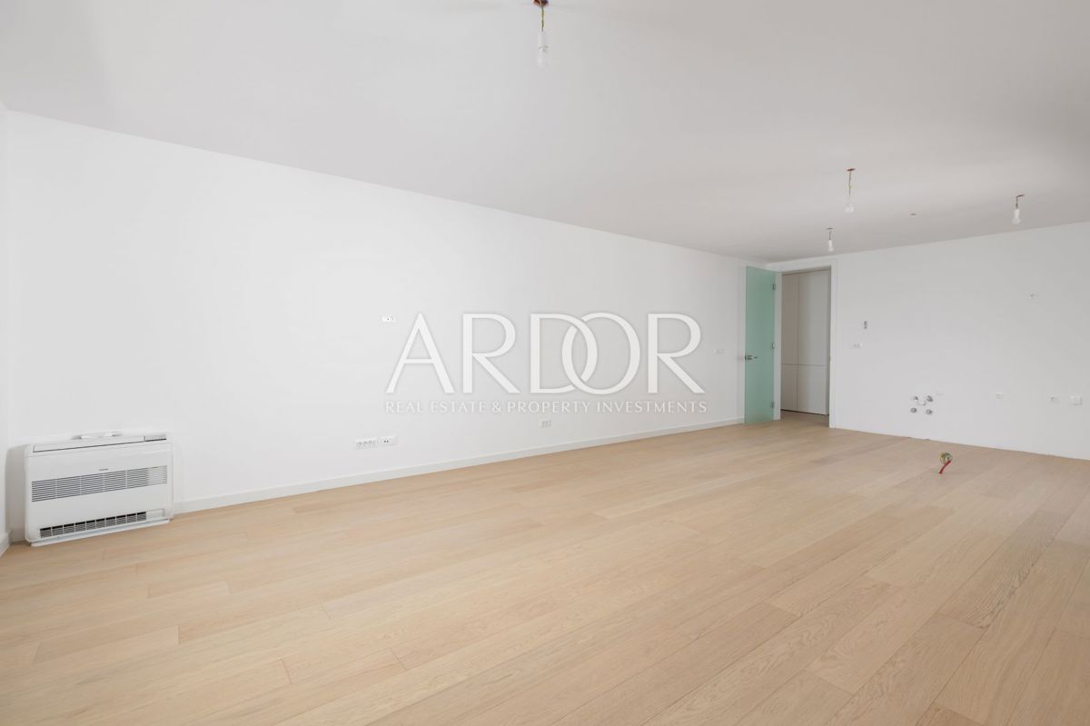 Appartamento Opatija - Centar, Opatija, 545m2