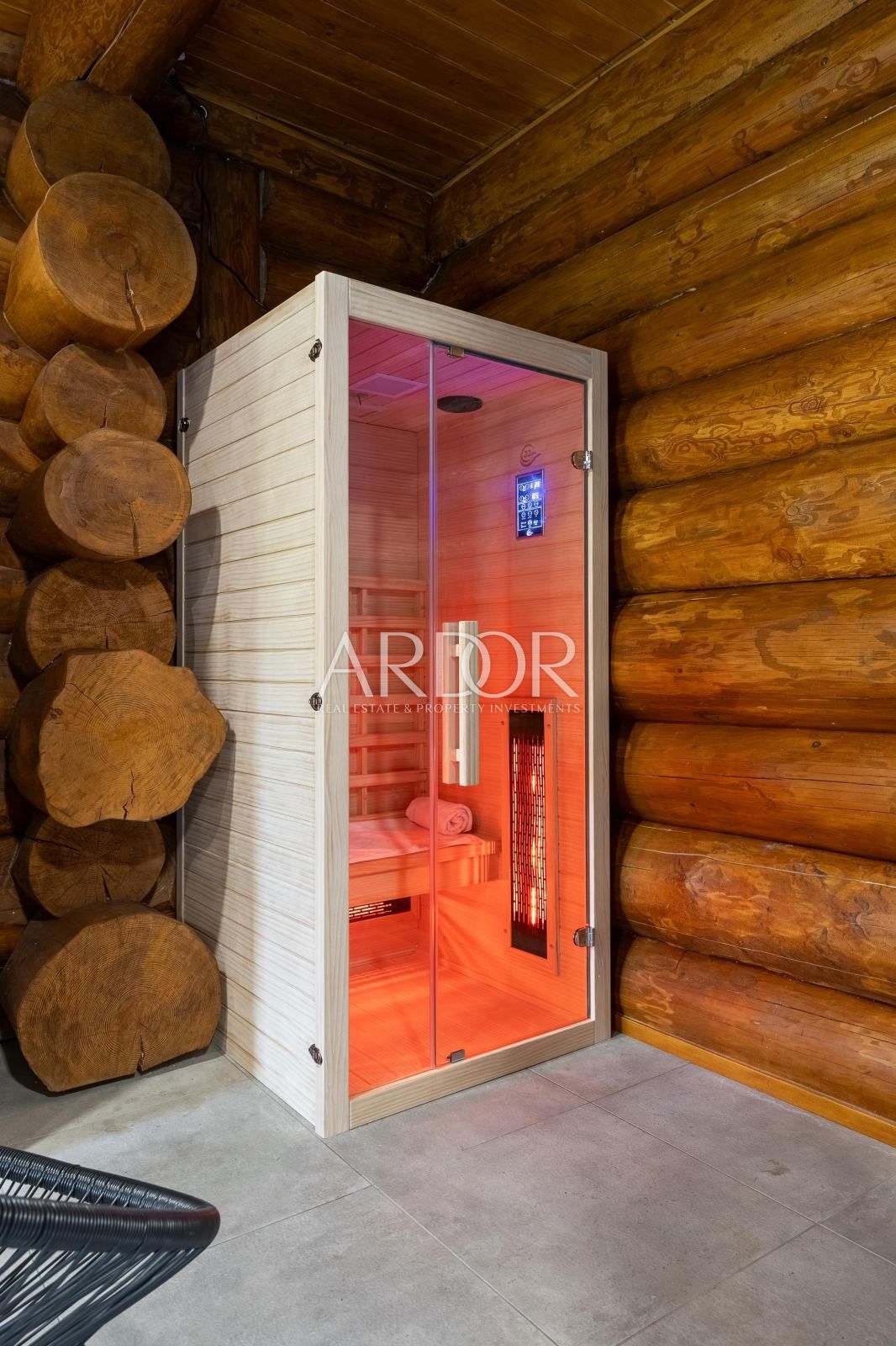 Casa Fužine, 220,18m2