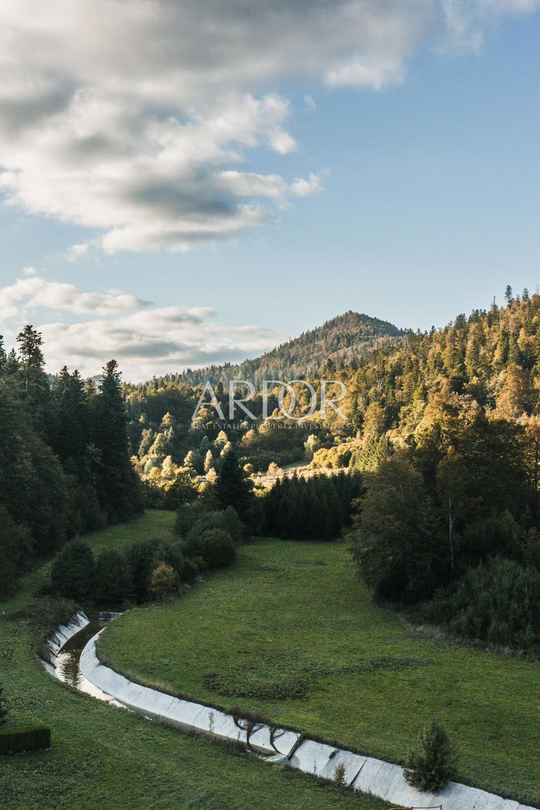 Casa Fužine, 220,18m2