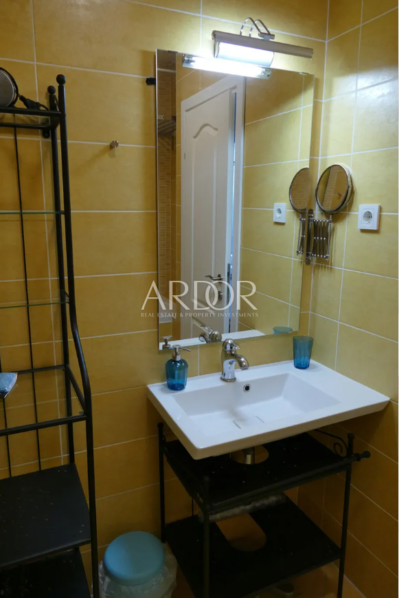 Casa Barbat na Rabu, Rab, 100m2