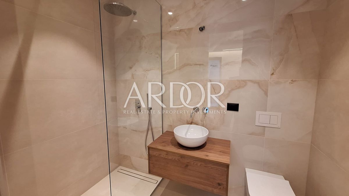 Appartamento Opatija - Centar, Opatija, 144m2