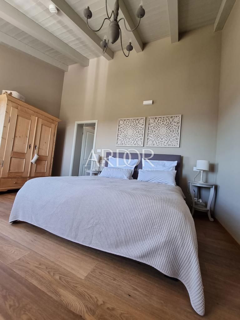 Casa Radetići, Tinjan, 360m2