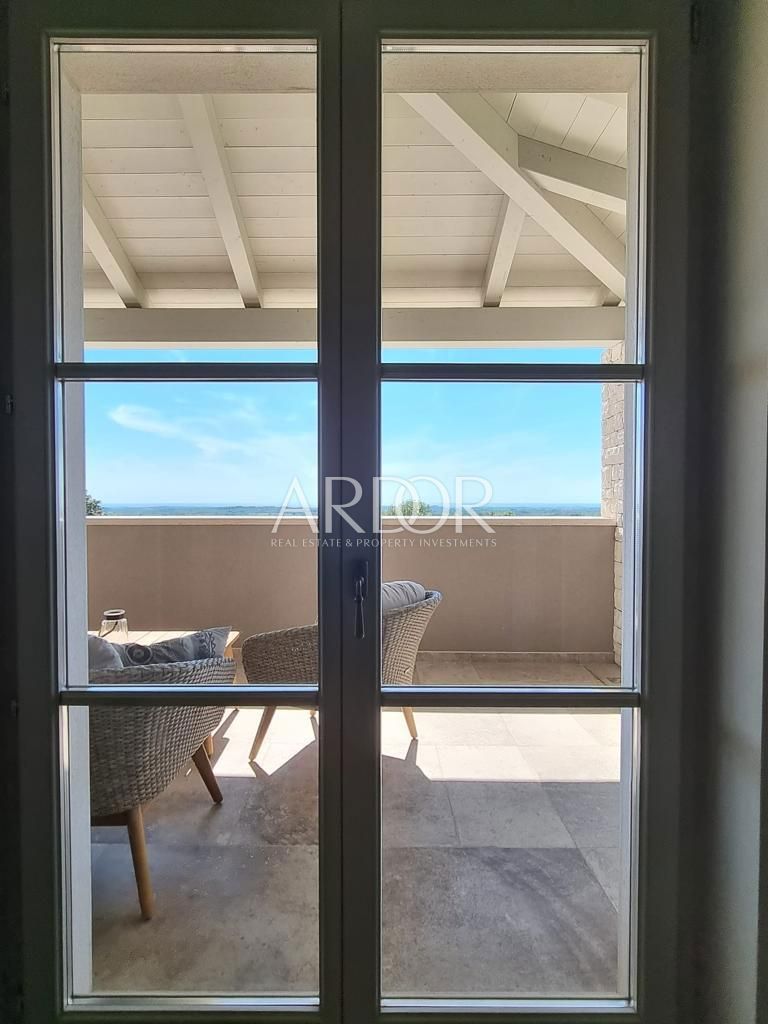 Casa Radetići, Tinjan, 360m2