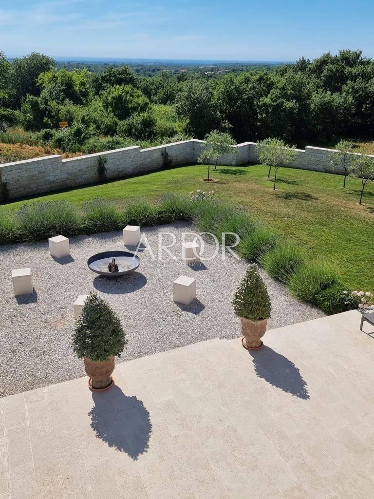 Casa Radetići, Tinjan, 360m2