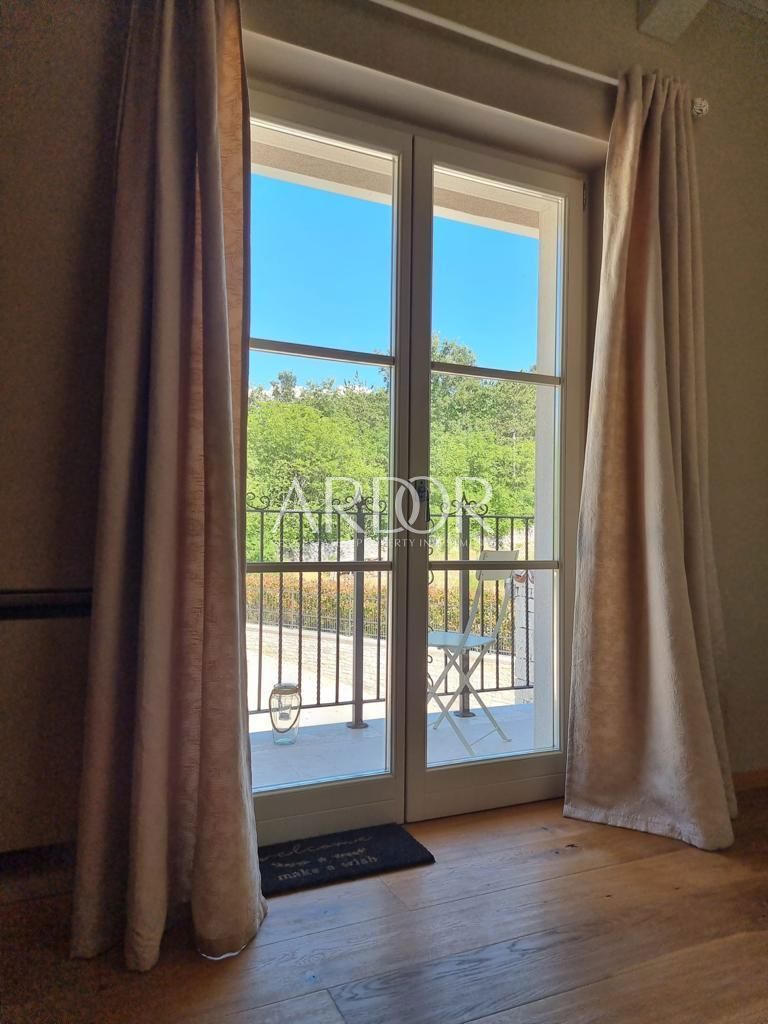 Casa Radetići, Tinjan, 360m2