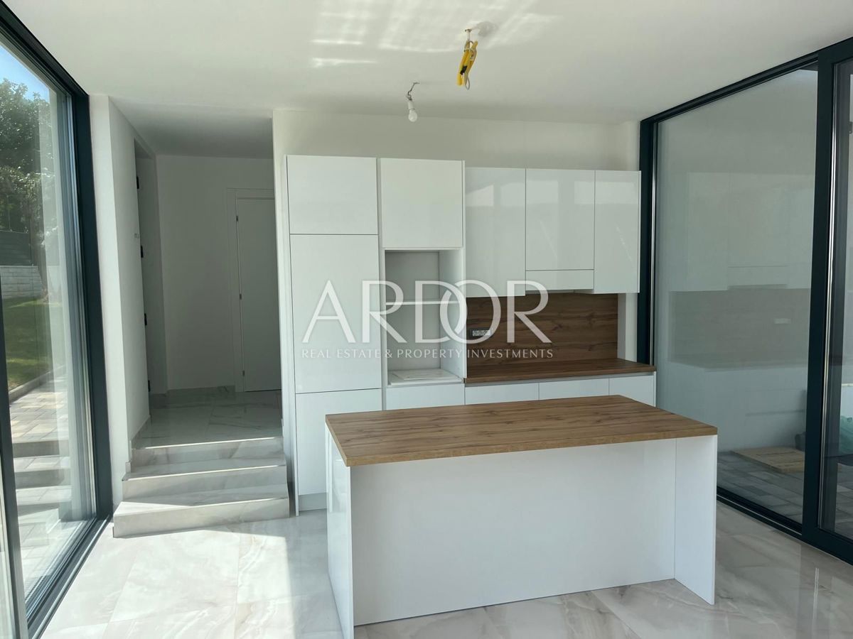 Casa Rovinjsko Selo, Rovinj, 218m2