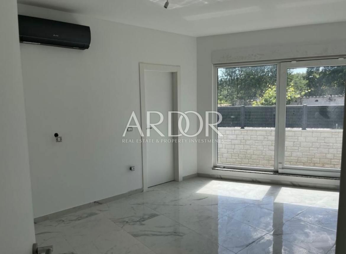 Casa Rovinjsko Selo, Rovinj, 218m2
