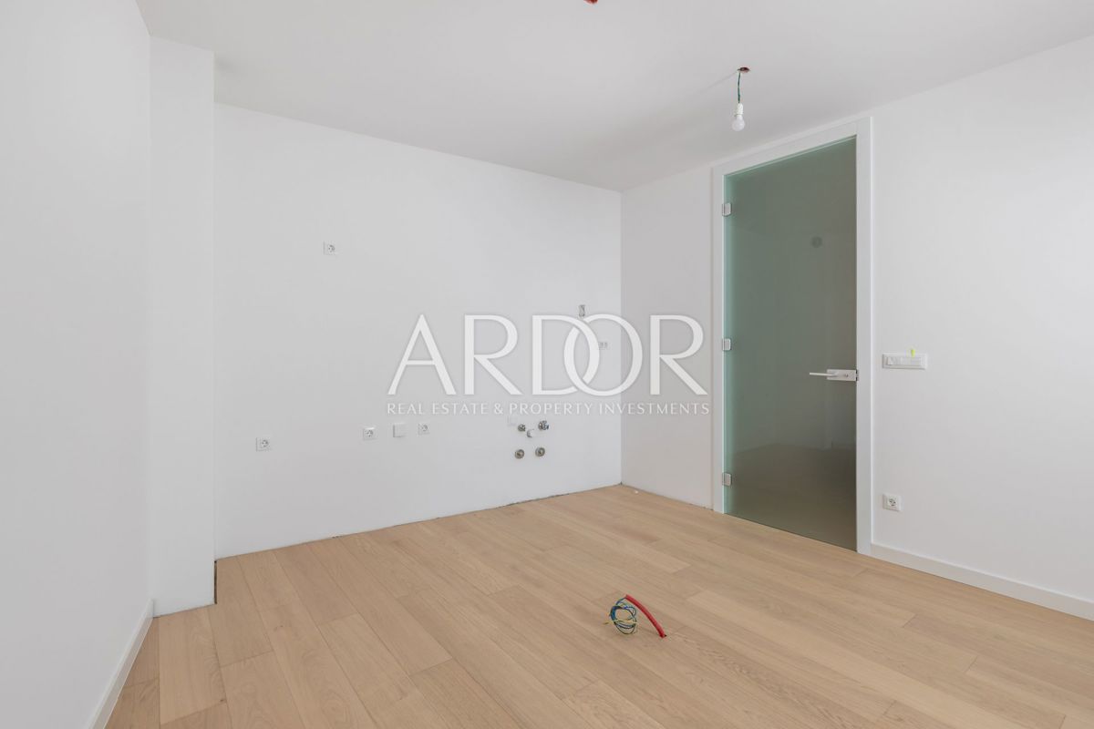 Appartamento Opatija - Centar, Opatija, 545m2