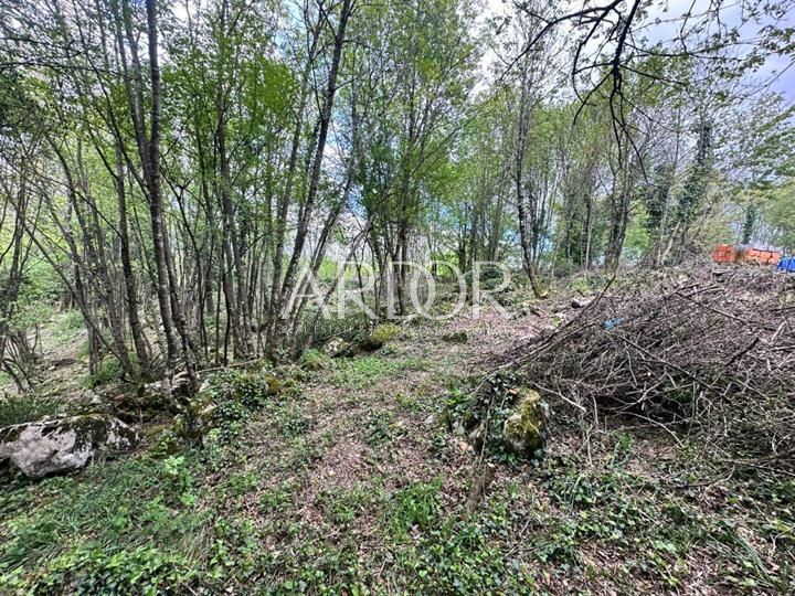 Terreno Veli Brgud, Matulji, 1.589m2