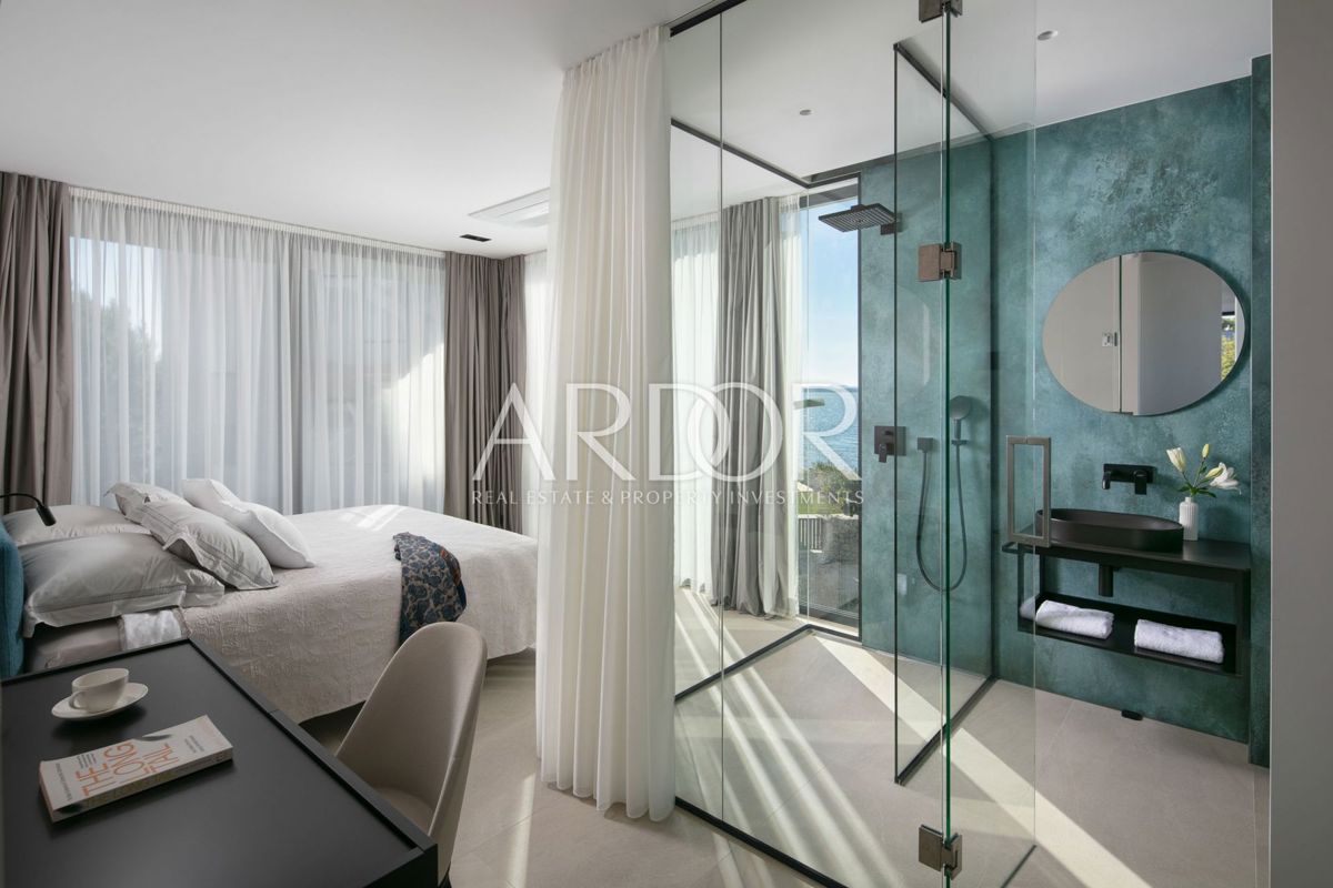 Villa Zadar, 360m2