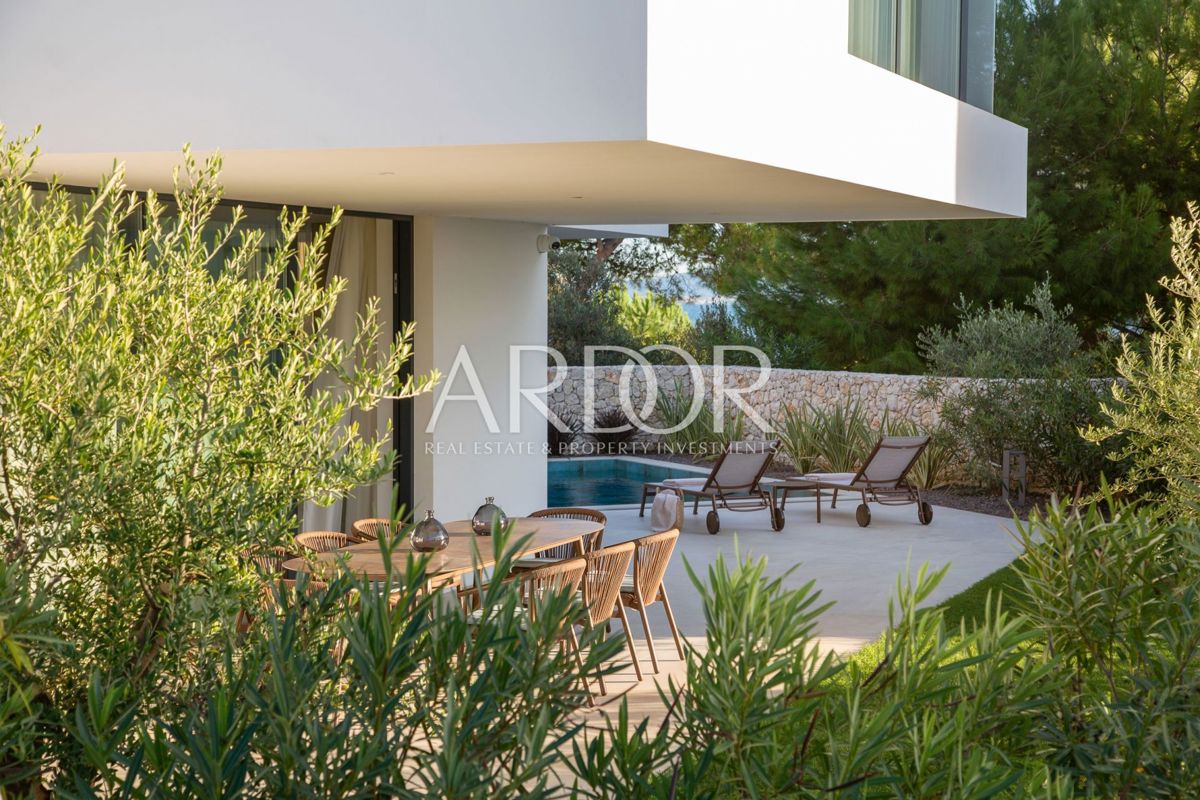 Villa Zadar, 360m2