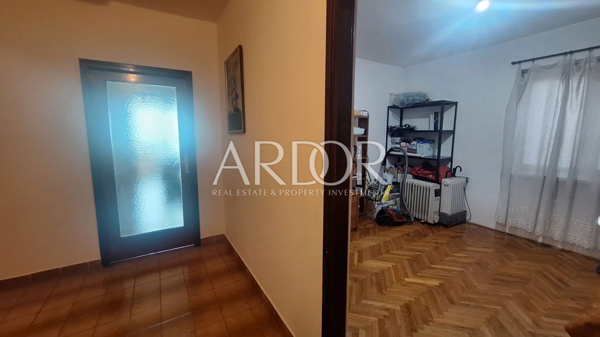 Appartamento Zamet, Rijeka, 122m2