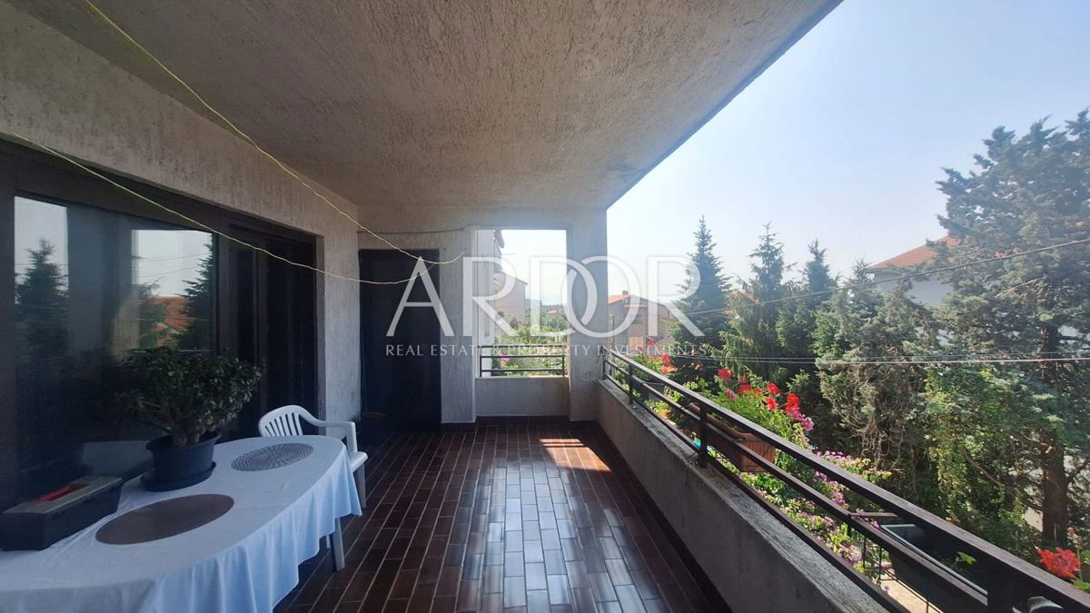Appartamento Zamet, Rijeka, 122m2