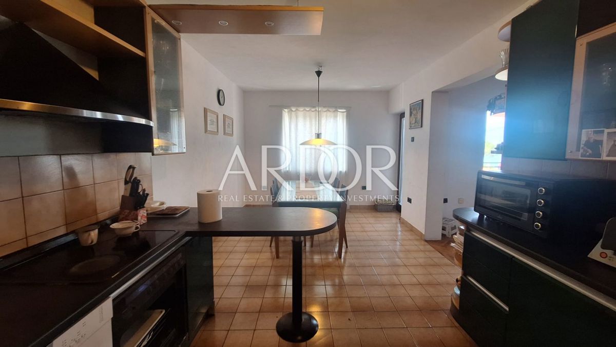 Appartamento Zamet, Rijeka, 122m2