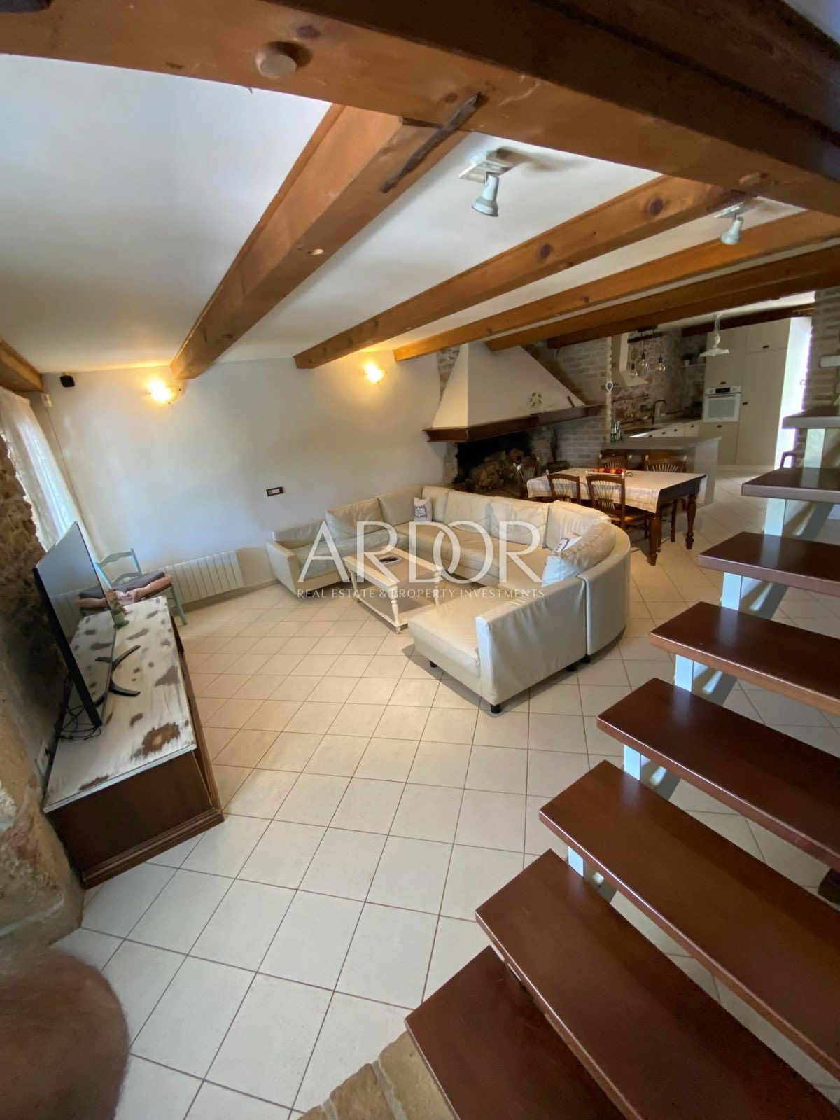 Casa Polje, Dobrinj, 170m2