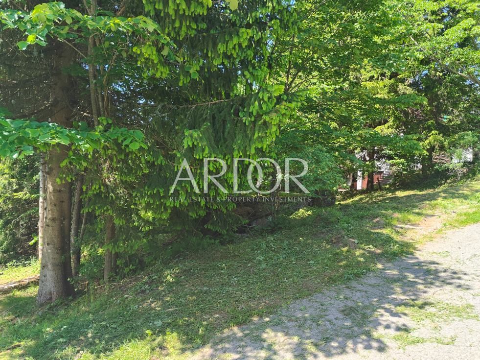 Terreno Brestova Draga, Mrkopalj, 622m2