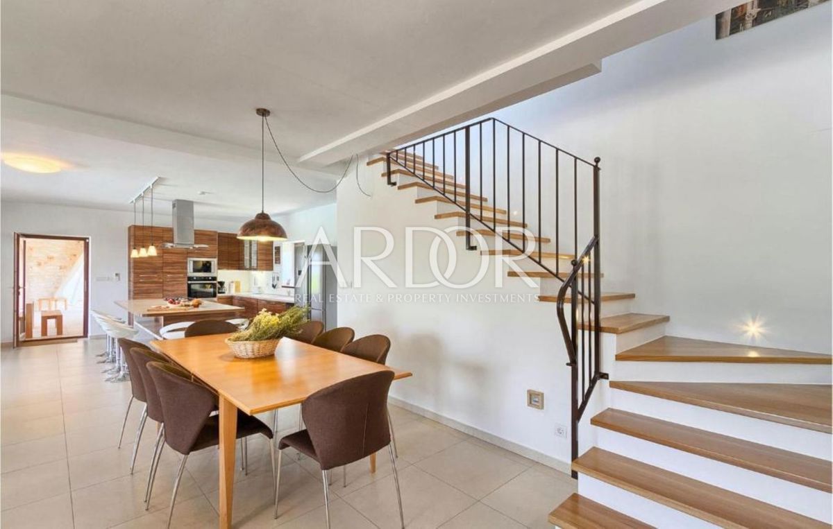 Villa Poreč, 250m2