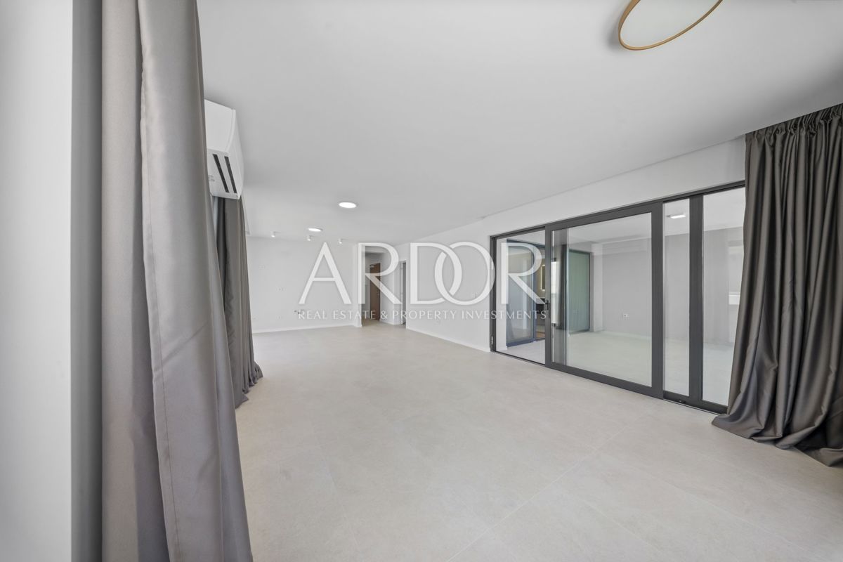 Appartamento Zadar, 85,68m2