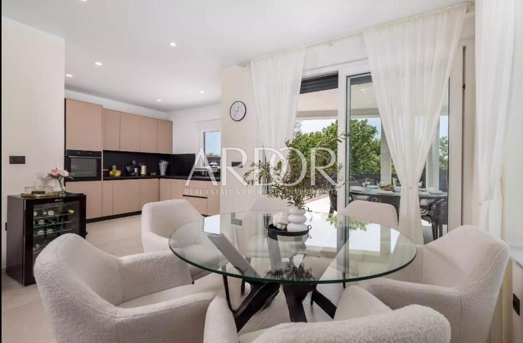 Casa Krk, 175m2