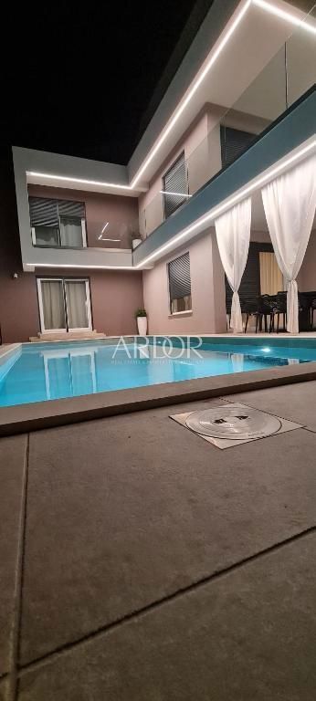 Casa Krk, 175m2