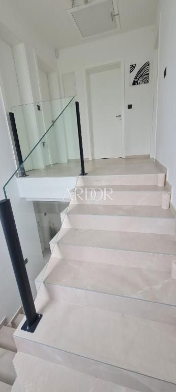 Casa Krk, 175m2